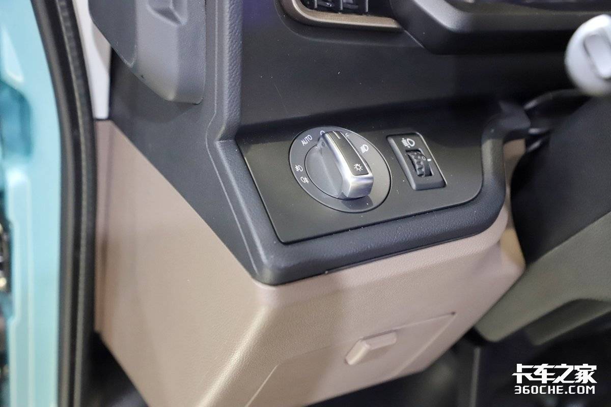 销量王再升级 全新燃气机+更个性外观内饰 这样的虎V你见过吗!