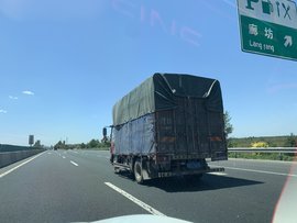 阴雨降温道路结冰 贵州全省这些高速道路进行管制 注意绕行