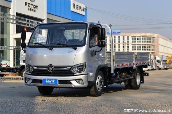 满血版地库轻卡来了？2.5升机7.00轮胎直通梁 你懂这些字的含金量！