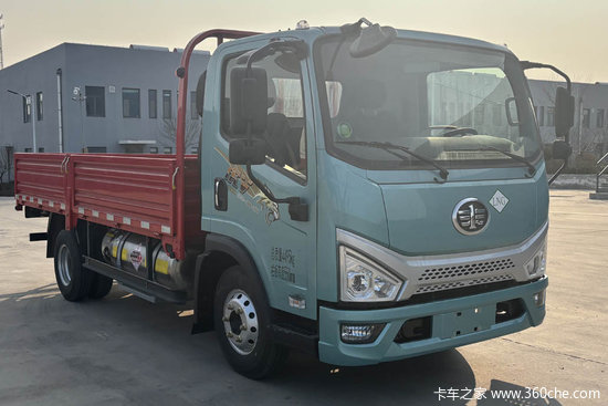 3.0升LNG动力能跑900公里 虎6G轻卡上新 拉1.7吨不超载