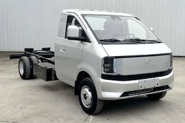 机甲潮流！长安跨越全新载货车现身 CNG、纯电动“左右开弓”