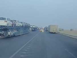 飞机板小分队集结完毕！大板在飞机板面前就是弟弟！