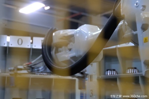 百万公里“不退休” 工厂探秘斯凯孚轮毂轴承的长寿密码！