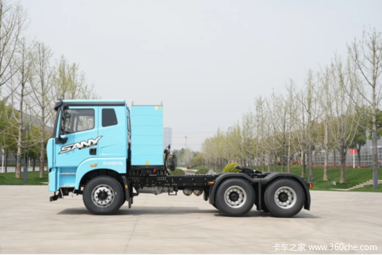 江山平顶600度大电量牵引车 中长途运输的“六边形战士”