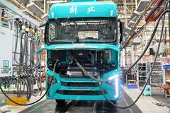 从钢板到整车 一辆高端重卡 原来是这样制造的！