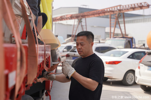 青藏线上的新宠儿 动力强劲舒适性高 解放新JH6让张师傅更多赚