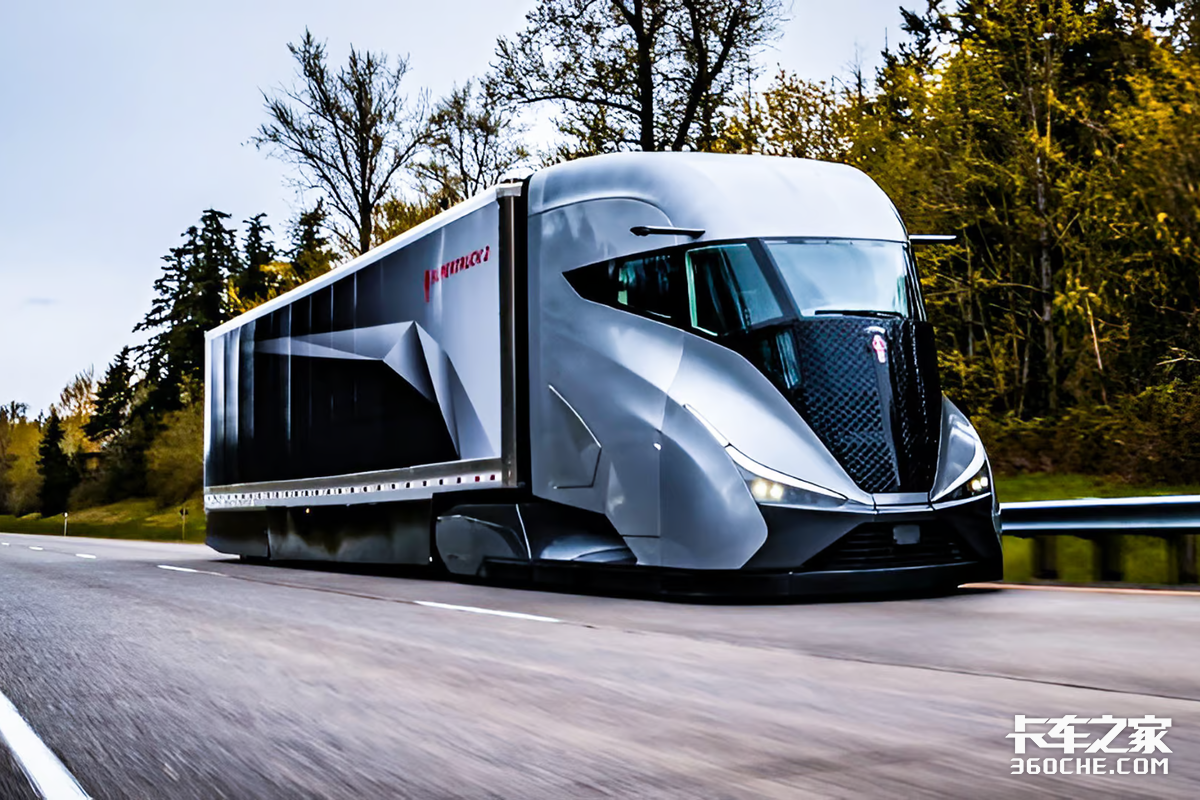 ���ͳ�����Ϯ��SuperTruckͻ�Ƶ糵Χ��