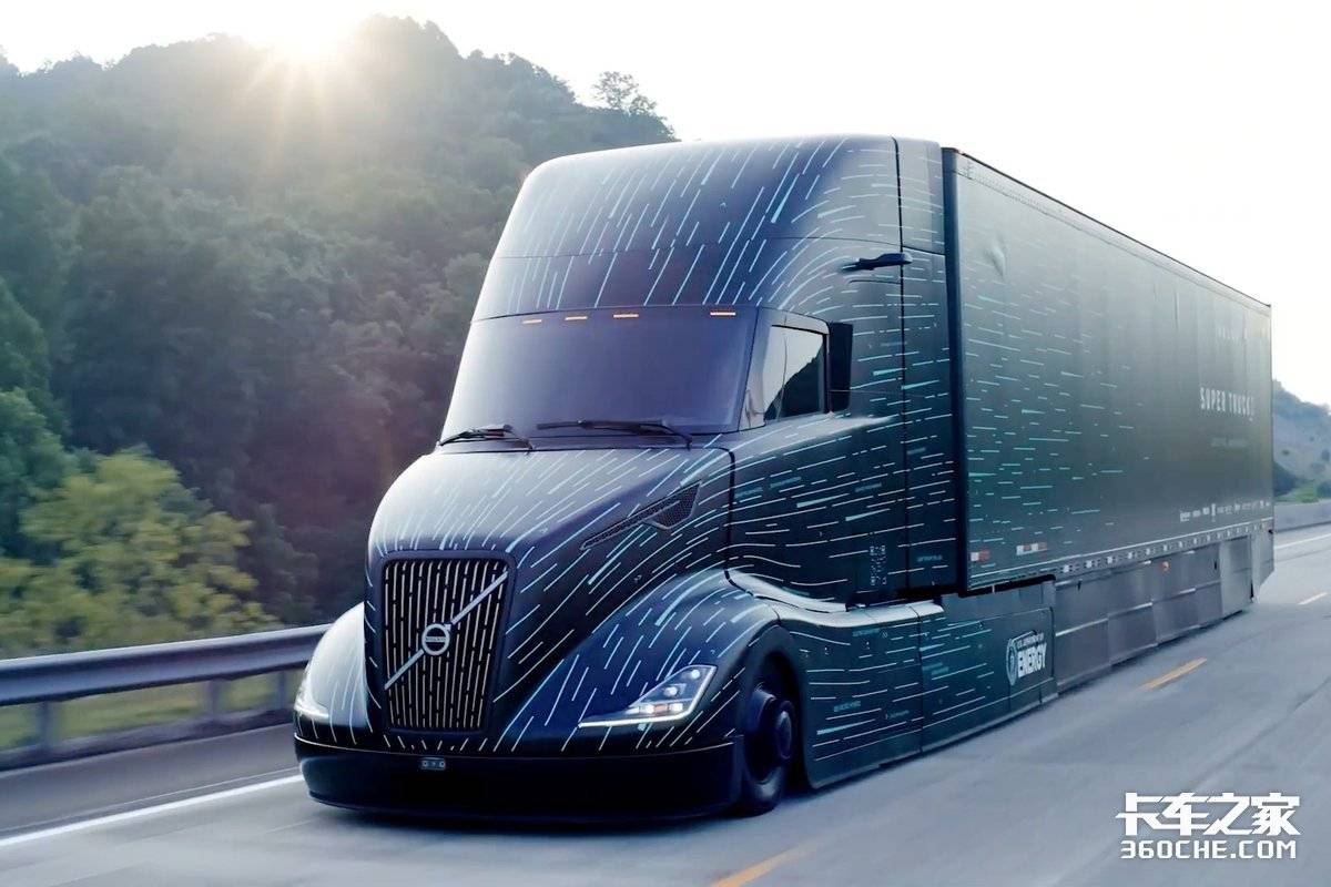 ���ͳ�����Ϯ��SuperTruckͻ�Ƶ糵Χ��