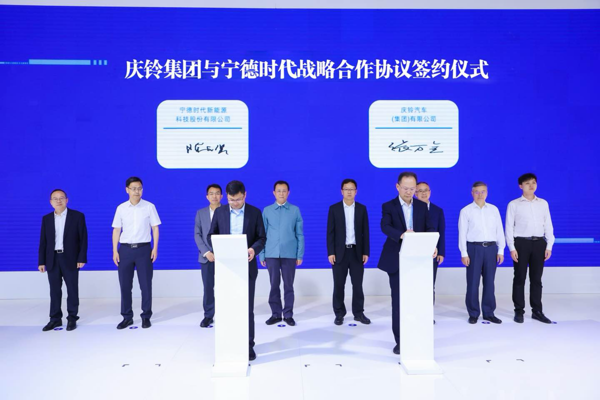 弯ǢذԴῨ