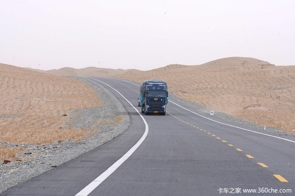 风阻更低更智能 驾乘舒适亮点更多！全新JH6跑沙漠实力够强！