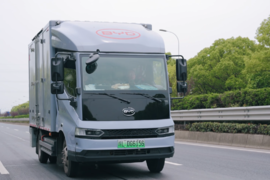 从租车到买车 王师傅为什么就是要买比亚迪新能源轻卡？