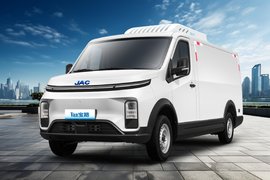 Van宝路冷藏车：城配冷链“掘金”利器 无惧“三高”挑战
