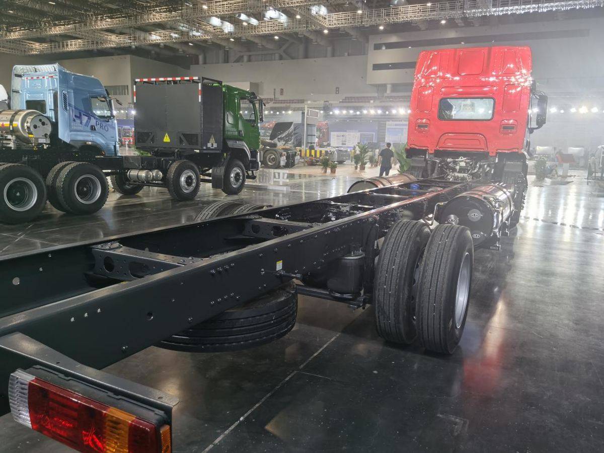 百公里气耗低至16Kg 乘龙H5 LNG大单桥助您618跑出高收益