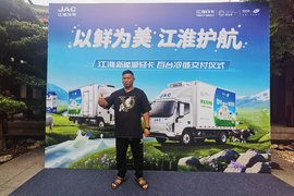 从油表告急到电量满格：一位昆明卡友的新能源“逆袭路”