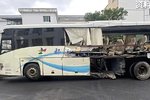2死4伤!上饶一大巴返程途中与货车相撞