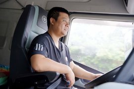 新JH6首批“吃蟹人”深度体验 配置拉满的智尊L“口感”如何？