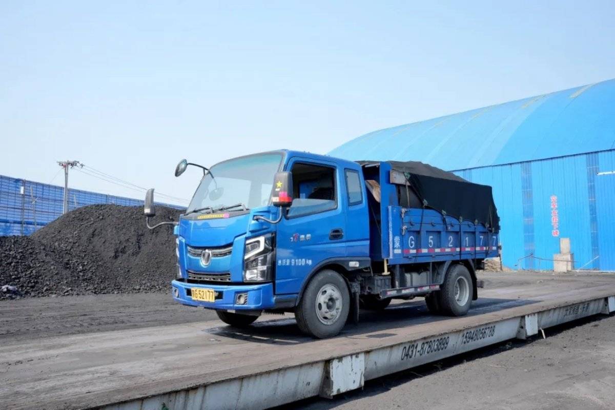 һ�����������ʷ���벿������չʷ