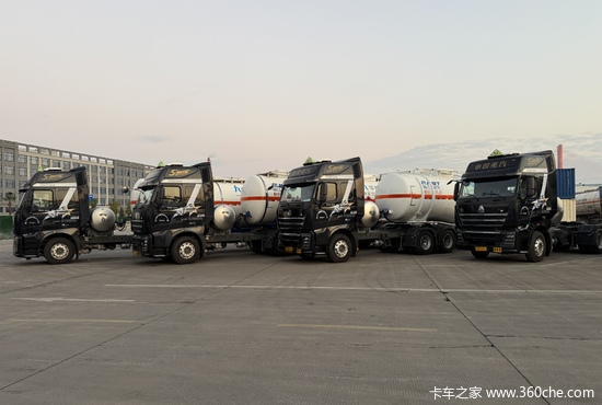 傅师傅的首选推荐——豪沃TH7燃气车节气更靠谱，这台车“闭眼入”！