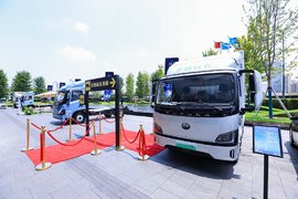 宇通轻卡高端旗舰T6首发：以匠心铸标杆 引领新能源物流新纪元