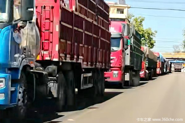货车大排长龙2公里！309国道涉县段为何成了“堵王”？
