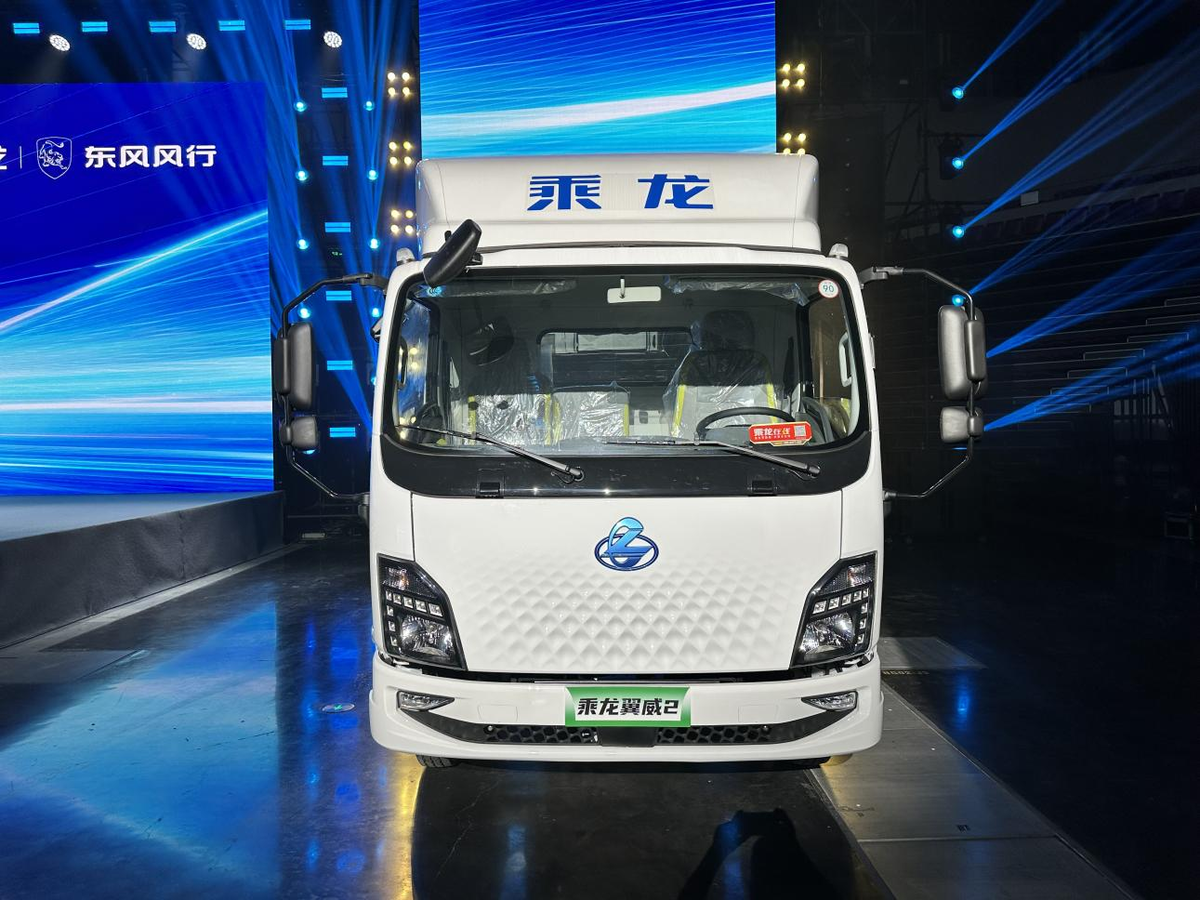 16分钟吃饱饭 450公里全力干,乘龙翼威2解锁创富新场景