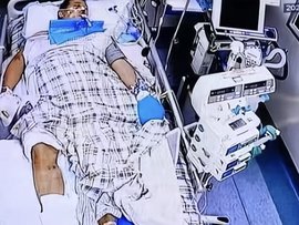 货车被交警追缉10公里 慌乱中竟将路人撞残！