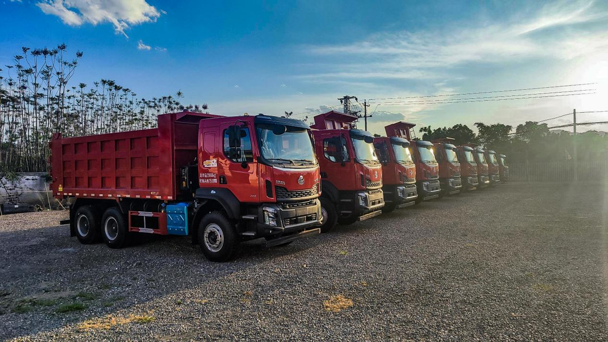 ����M3&nbsp;6X4С������ж���������ܶ�׬Ǯ