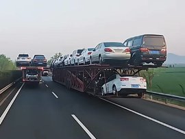 "陆地航母"末路狂奔：三部门重拳砸向违规轿运车 这次动真格了！