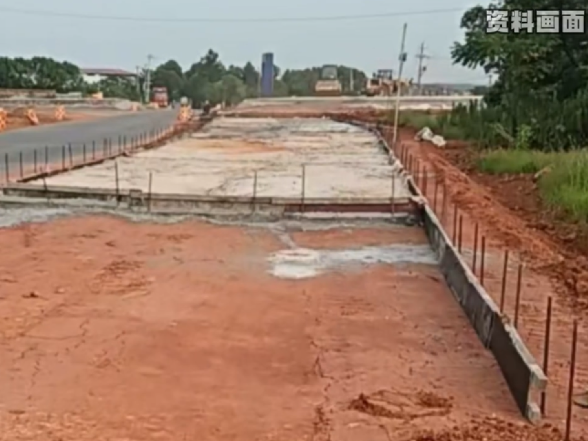 农民工在农田上厕所遭气枪击中身亡 肇事者是货车司机