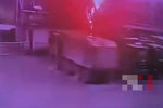 青海西宁一货车遭到雷击 零件都被击飞