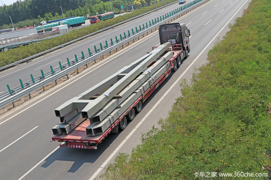 GB1589将迎来修改！4米2总重放宽还是增加双挂列车 你怎么看？