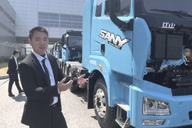 了不起的三一人：卡车轮上的微光