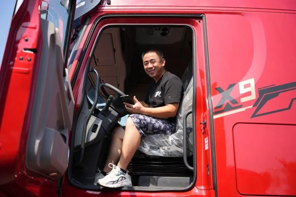 东风新疆畅行 X 系列邢台震撼上市