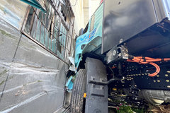 �³������վײ�� ��ʧ50��˭������