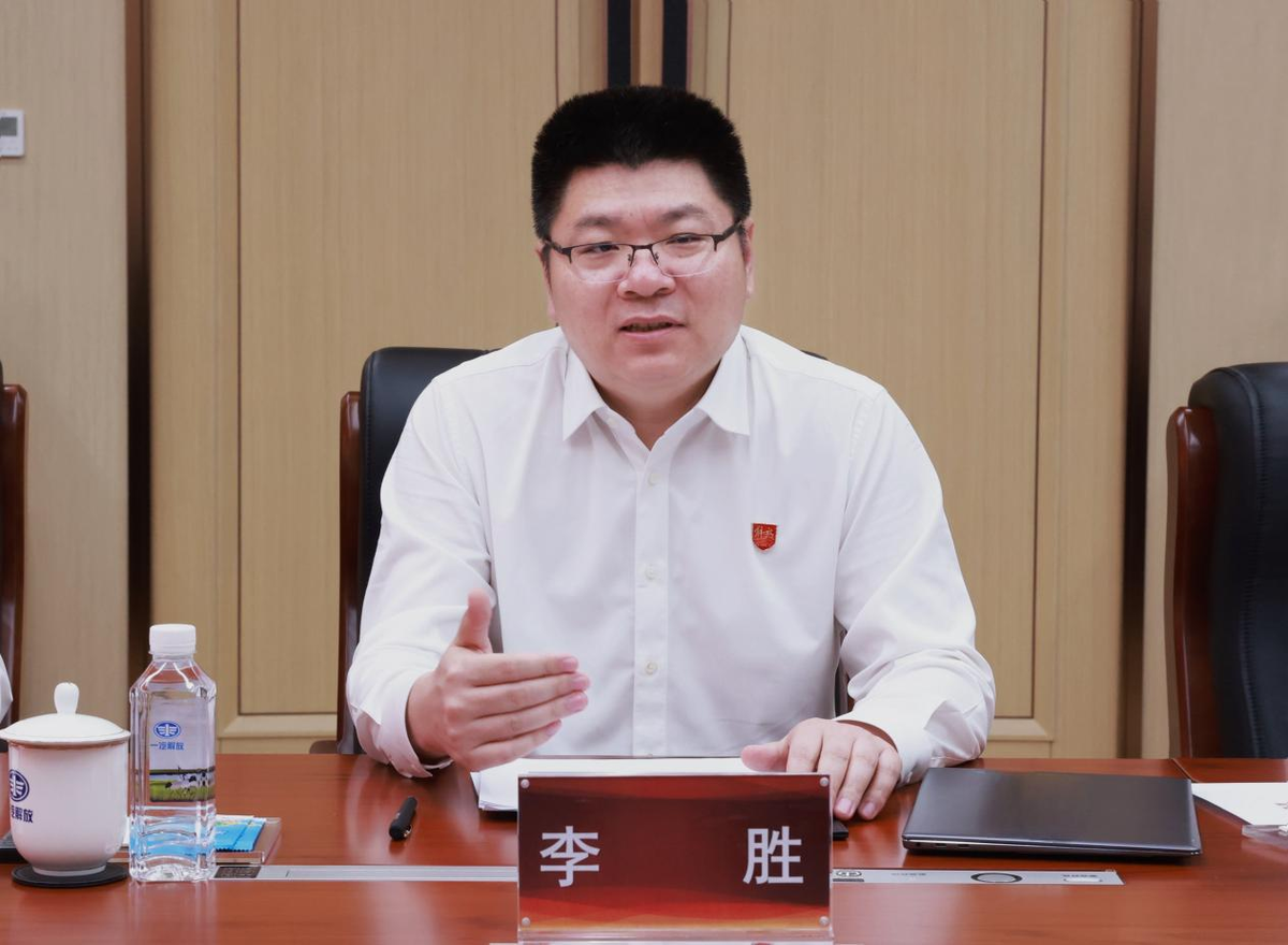 “守擂者”一汽解放的真正领先优势 2025四款智慧动力域产品深度解读
