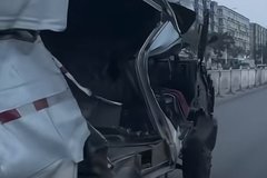 ����ֻ�в��������ǣ�����ײ�ɳ��Ż���