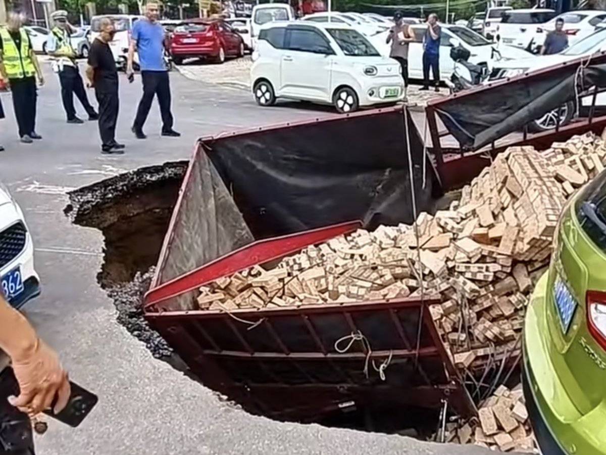 ·���˹ֳ��أ����ڣ�·���أ�