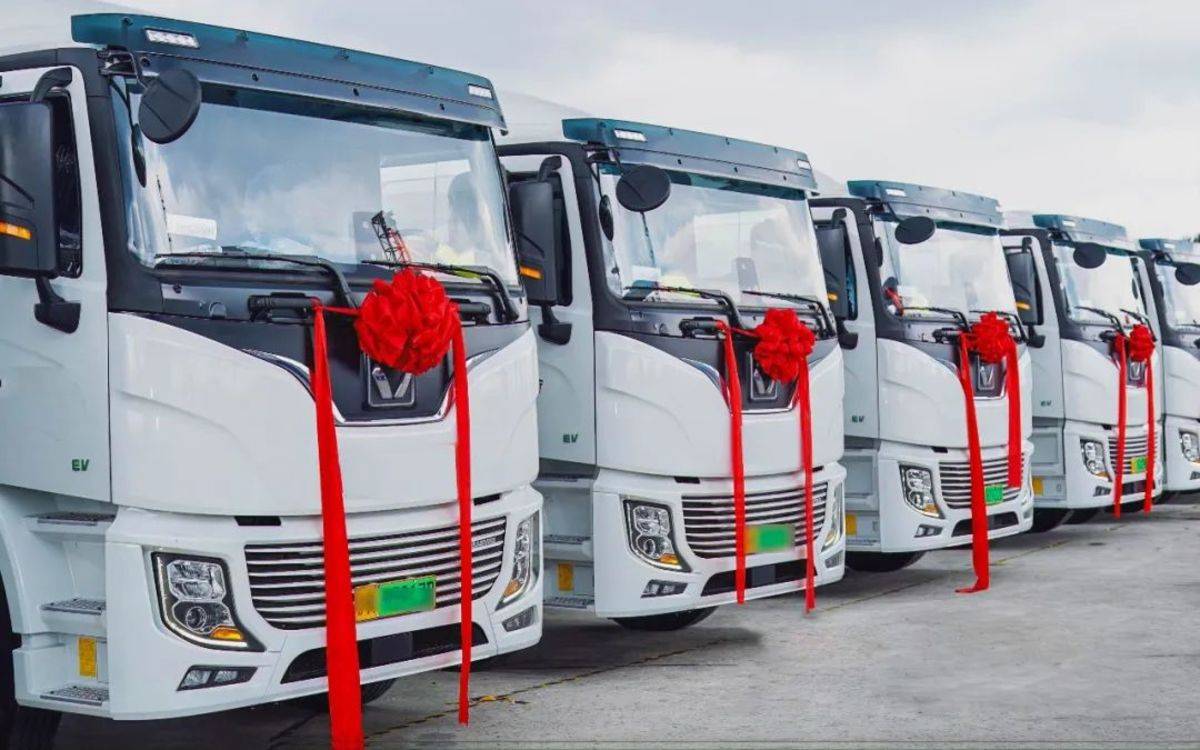 工况定制+生态赋能!徐工新能源重卡500台大单落子西南