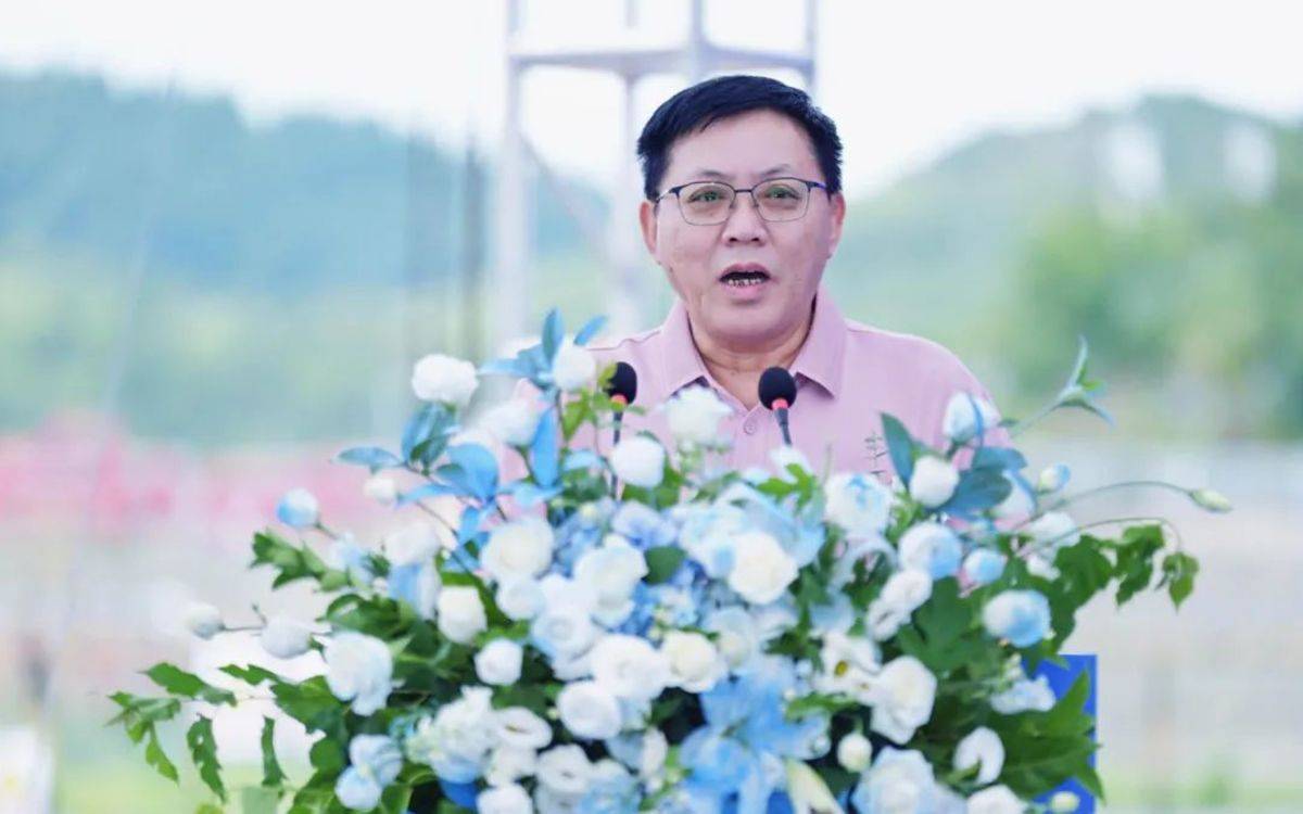 工况定制+生态赋能！徐工新能源重卡500台大单落子西南