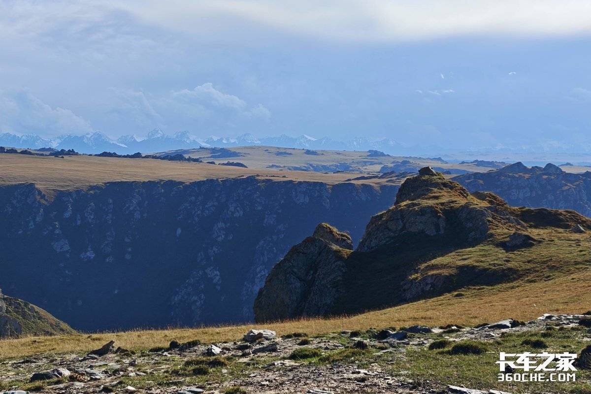 把用户的极端工况当日常？飞碟汽车征服巴音布鲁克 创下世界纪录！