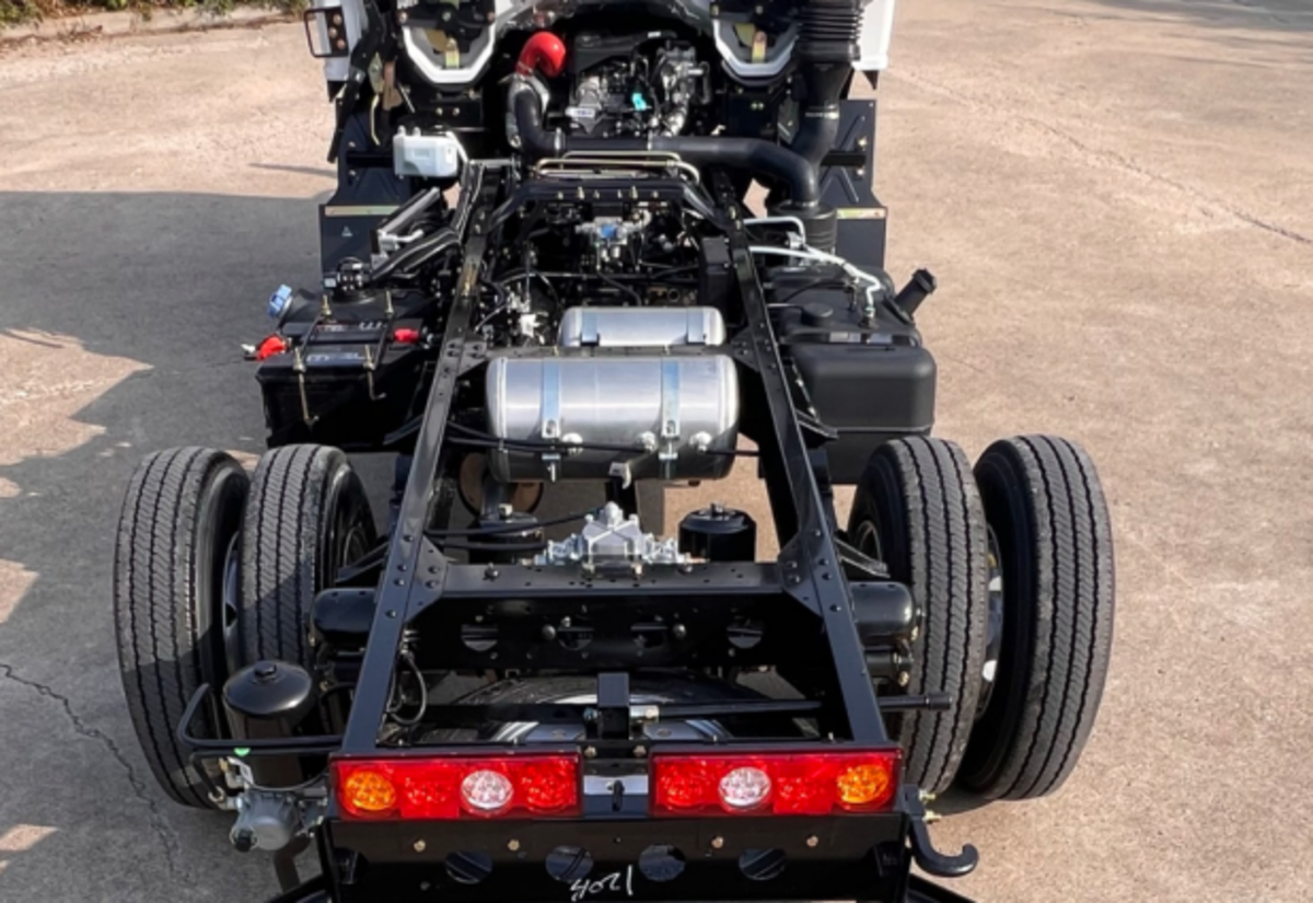 小卡价格,轻卡体验,东风小霸王W16好开好省好回本8d3a3091a645ea3651d749c466b9f3ea