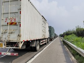 一年多掏2万3！外地货车为啥要比本地货车多收钱？