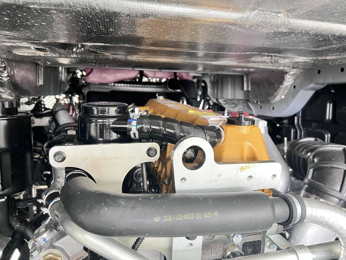 乘龙H5绿通房车重构绿通运输新标杆