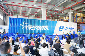 NGA新一代电动挂车亮相 主挂解耦运行 瞄准千亿级零碳货运市场!