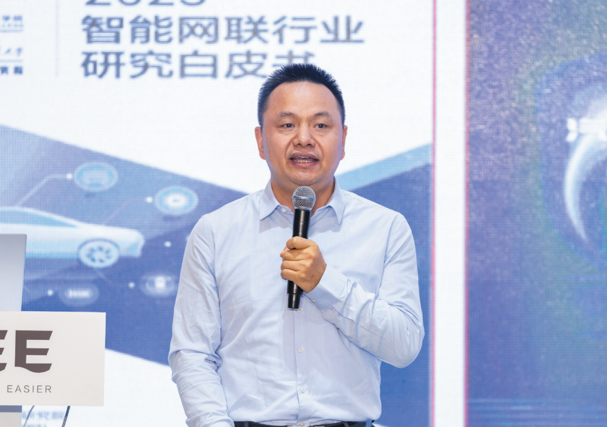 2025新能源汽车零部件交易会在十堰开幕