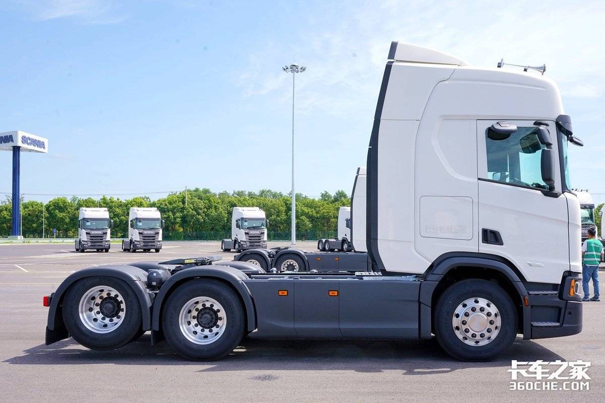 ����˹������SUPER��&nbsp;�ͽ�����ɶ��һ��