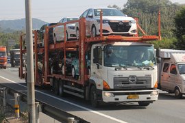 大怪二怪横行！货运生态失衡逼得卡友无路可走