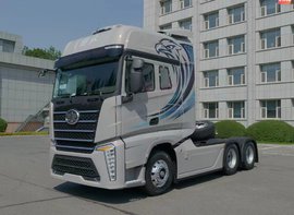 高效运输主理人：与J7创领版牵引车共赴事业新程