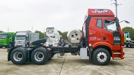 创富首选J6P经典版 LNG牵引车：以卓越价值，赢用户信赖