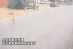 ѱ ڰ谴